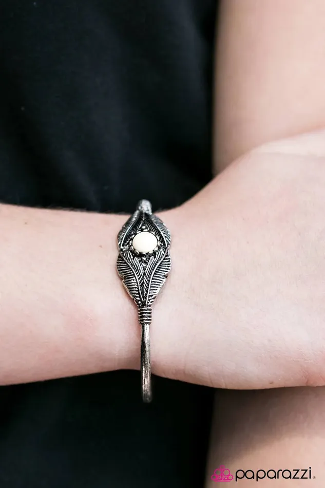 Bracelets Paparazzi Jewelry Paparazzi Bracelet The FLOCK Is Ticking White