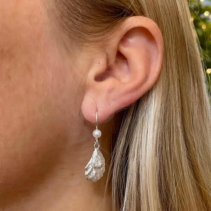 Croghans Earrings Sterling Silver Oyster Shell Pearl Dangle Earrings