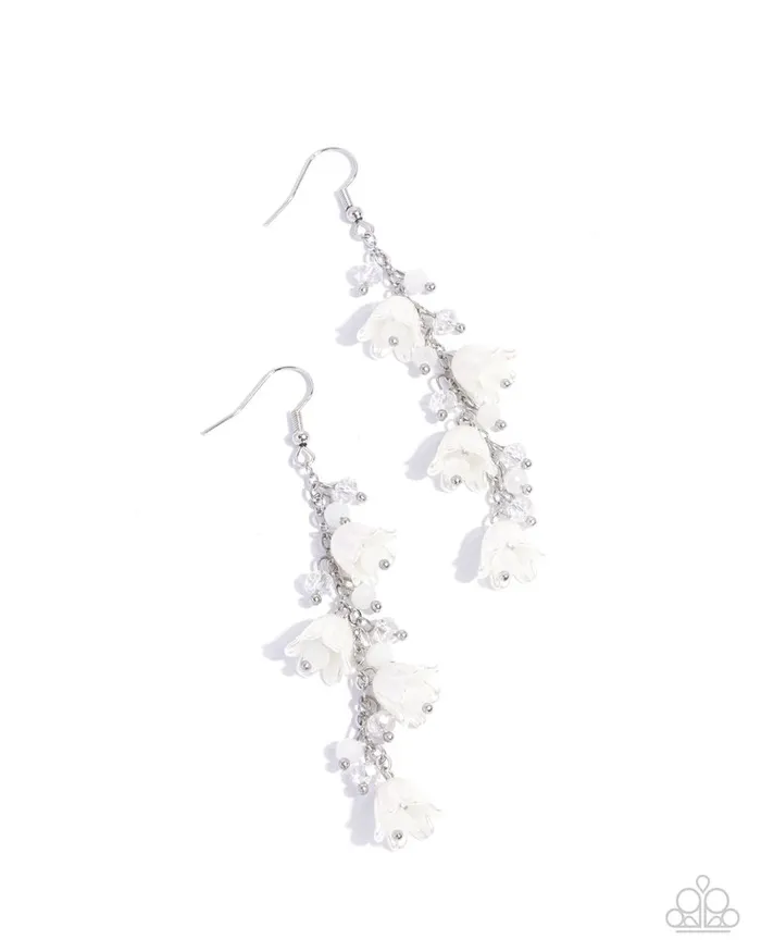 Earrings Paparazzi Jewelry Paparazzi Earring Snow Drops White Earrings Paparazzi Jewelry Paparazzi Earring Snow Drops White