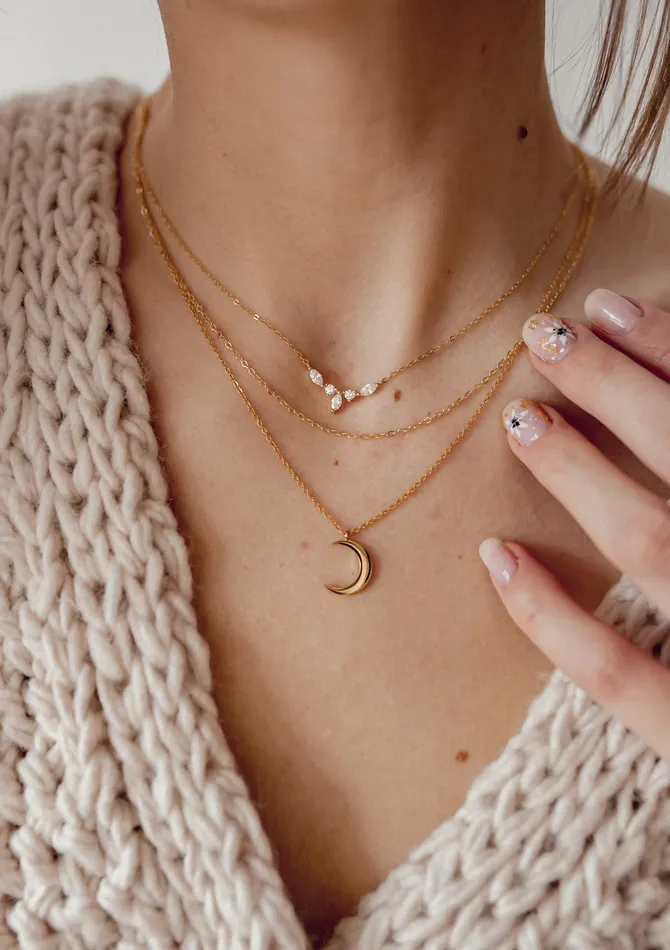 Half Moon Delicate Necklace Gold Hey Happiness Necklaces Half Moon Delicate Necklace Gold Hey Happiness Necklaces