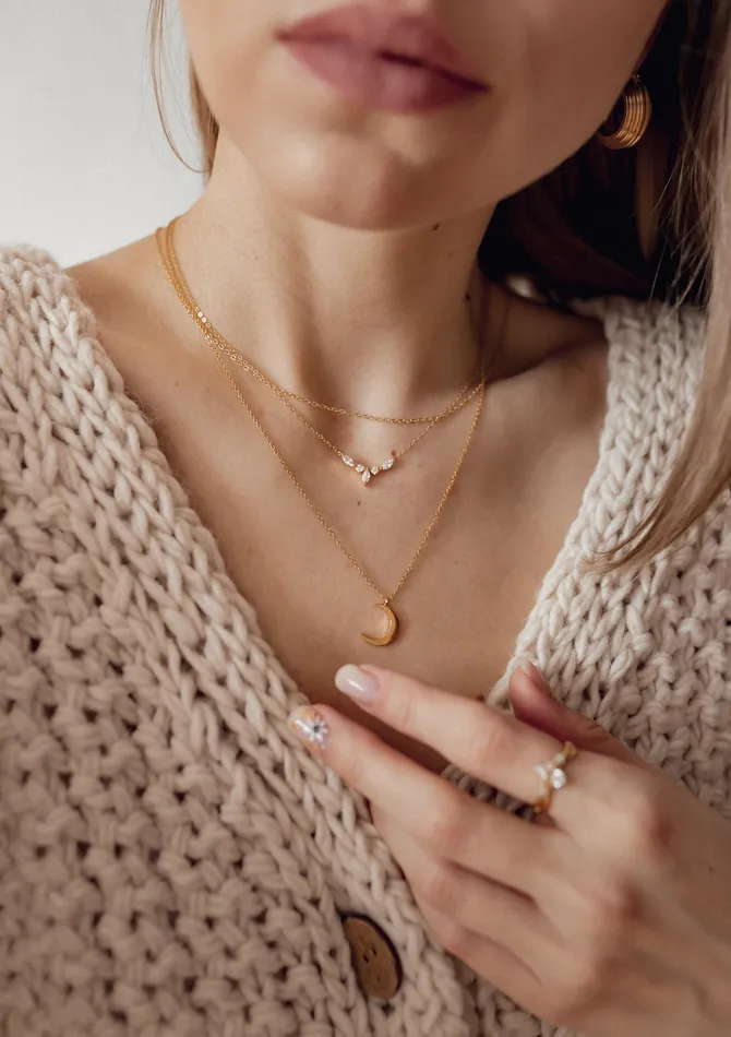 Half Moon Delicate Necklace Gold Hey Happiness Necklaces Half Moon Delicate Necklace Gold Hey Happiness Necklaces