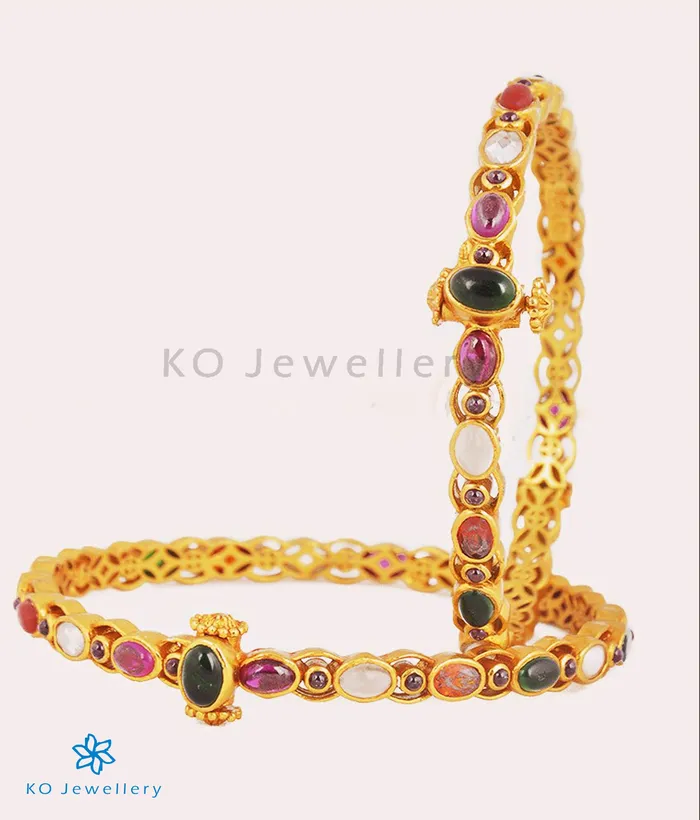 Silversmith Bracelets The Sirikit Silver Navratna Gemstone Openable Bracelet Size22242628