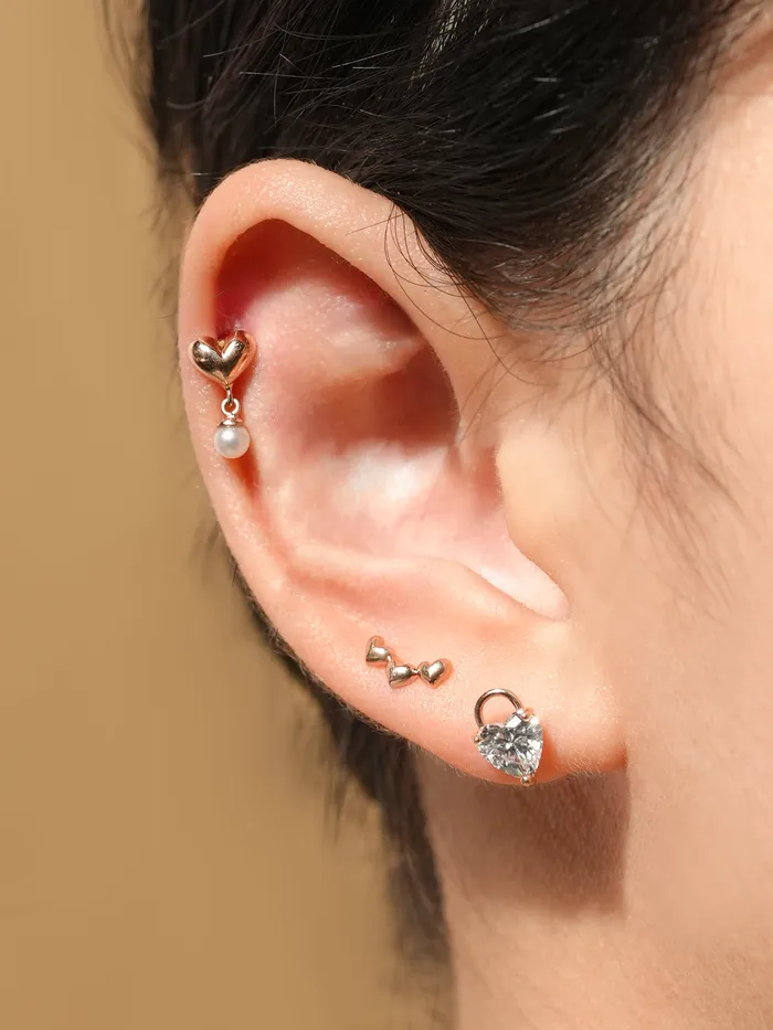 Earrings MinimalBijoux 14K Gold Lovely Heart Lock Cartilage Earring 18G16G